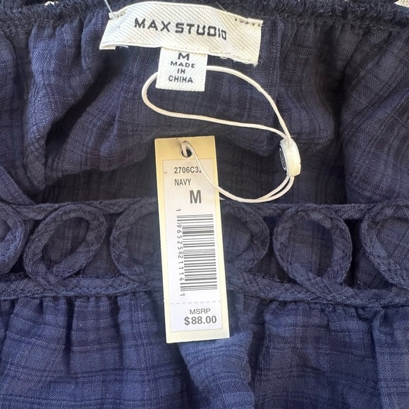 🌴 NWT Max Studio Navy Sleeveless Top, Size M - Picture 8 of 10